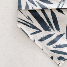 Load image into Gallery viewer, vacation is calling