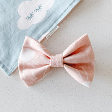 Load image into Gallery viewer, april showers bow tie