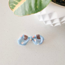 Load image into Gallery viewer, boardwalk bow