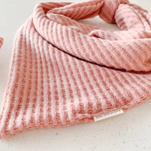 Load image into Gallery viewer, spring fling