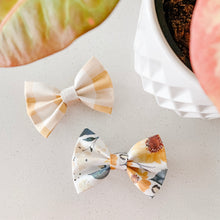 Load image into Gallery viewer, picnic basket bow tie