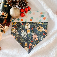 Load image into Gallery viewer, nutcracker