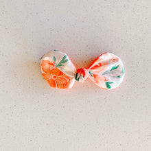 Load image into Gallery viewer, tangerine dream bow
